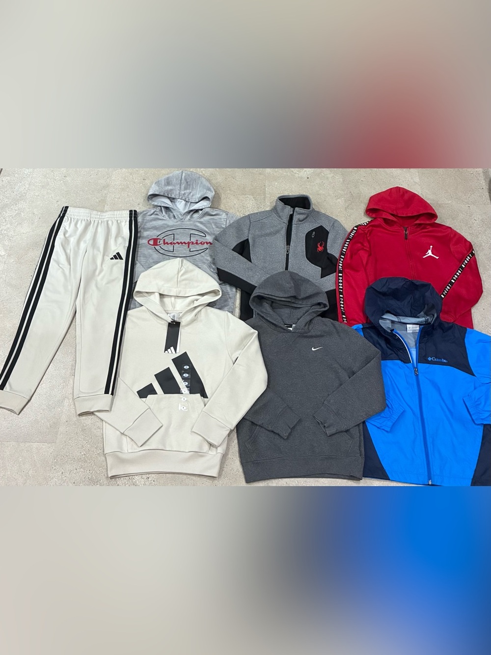 Boys NIKE/ADIDAS/COLUMBIA Sweatshirts..Sweatpants..Jackets, sz Small Lot, sz Sm